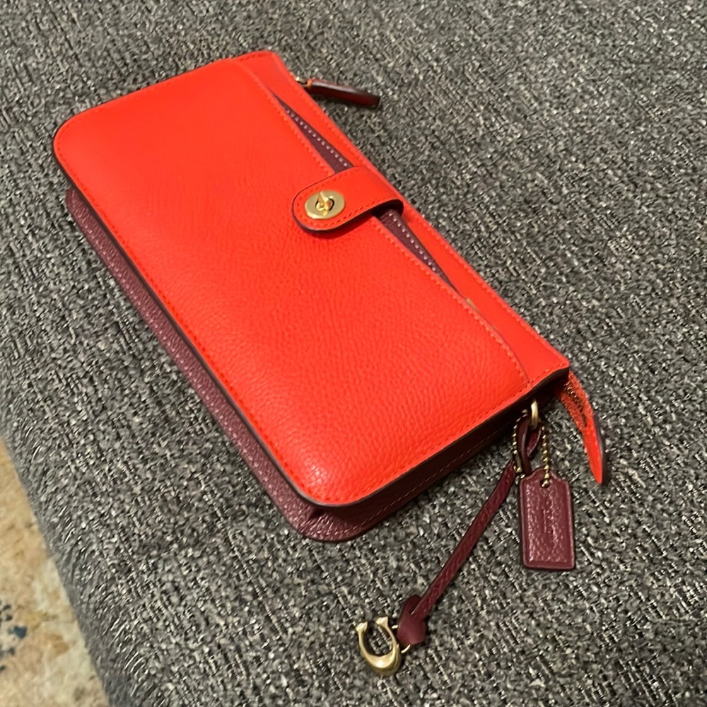 Coach Noa pop-up crossbody.